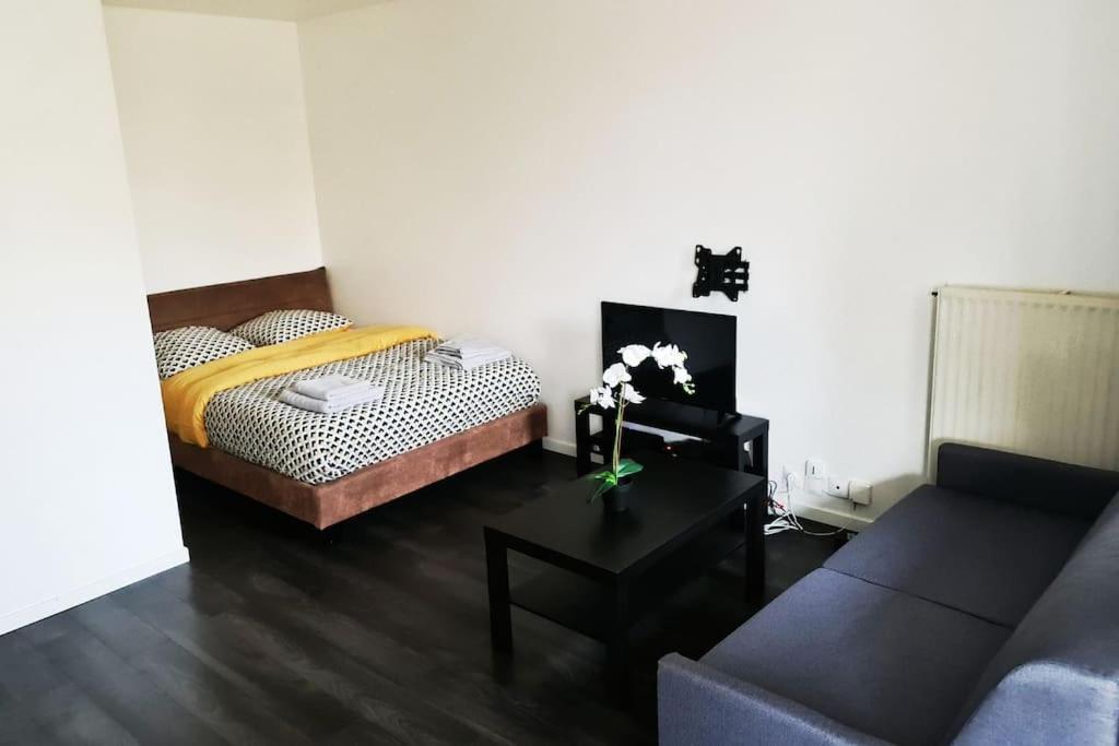 Le Jules Val - Studio Cosy En Residence + Parking + Wi-Fi Evry-Gregy-sur-Yerre Zewnętrze zdjęcie